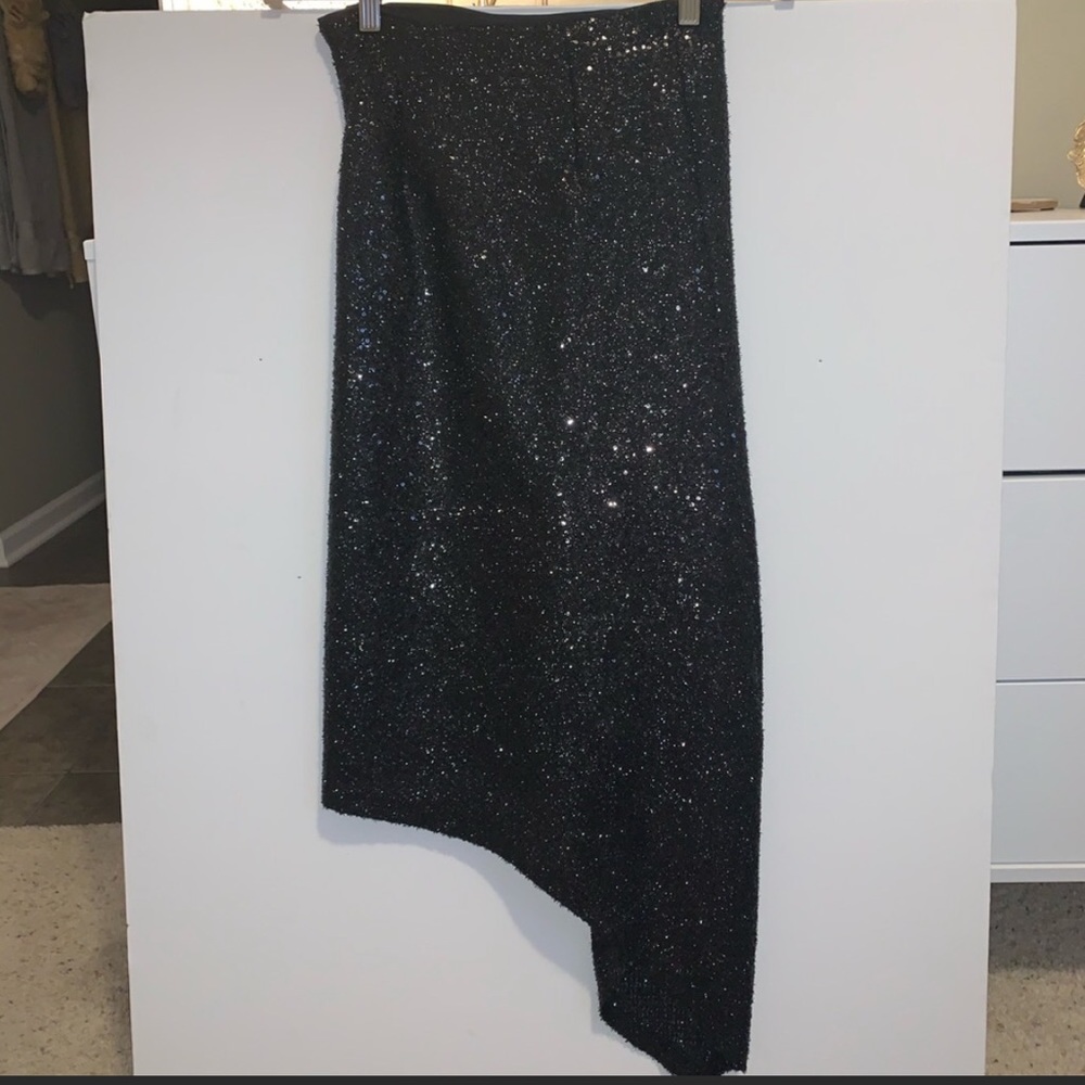 Express Sequin Skirt